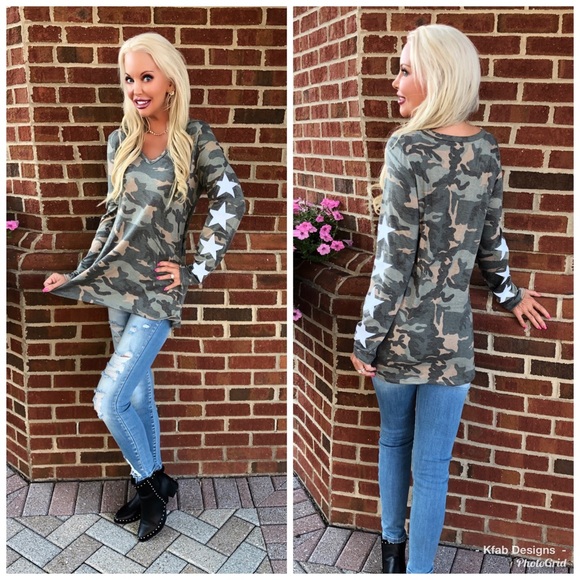 🛍 LAST 1! Camo Star ⭐️ Print U Neck Top! - Picture 7 of 8
